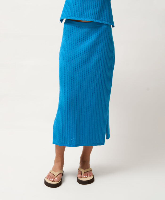 FALDA ALGO AZUL